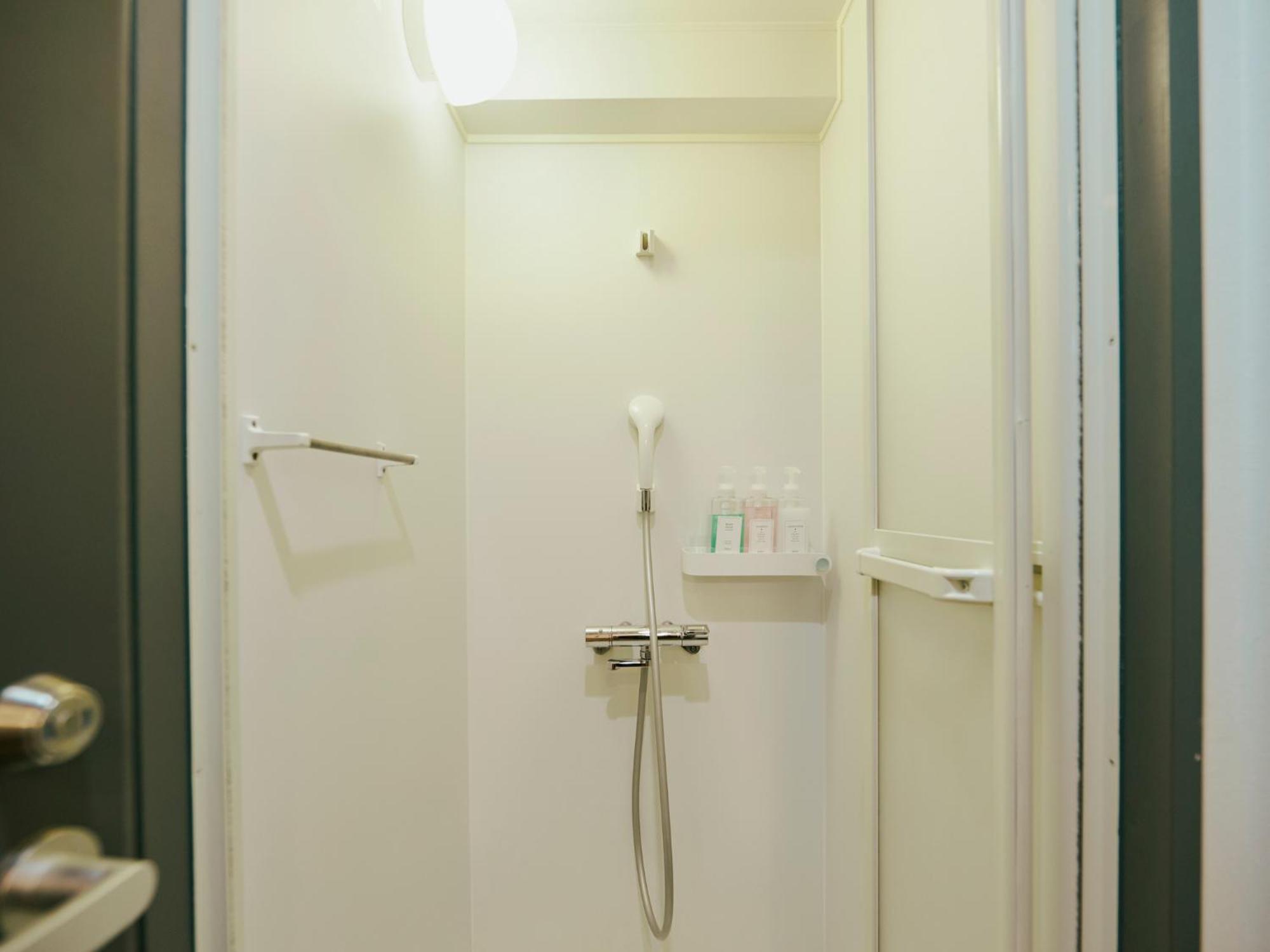 Akasaka Guesthouse Hive Tōkyō Extérieur photo